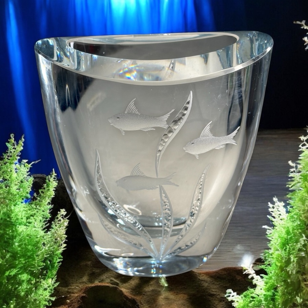 MCM Signed Strombergshyttan Clear Glass Vase Engraved 3 Fish Bowl Design 4.4x 4”